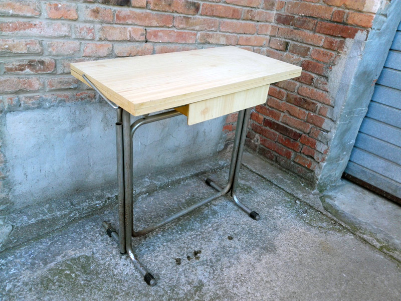 mesa plegable cocina+ taburete inox madera formica 78.5x80x40-80 1u 41.5x25x25 2u